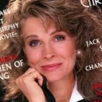 Karen Mayo-Chandler Naakt