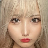 Karin-Chama Naakt