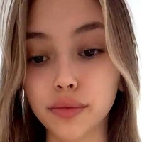Karina_n Naakt