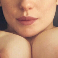 karolinaem_free Naakt