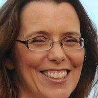 Kate Elliott Naakt