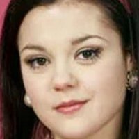 Kathryn Prescott Naakt