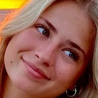 Katia A Naakt