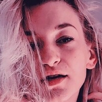 Katie Sunrat Naakt