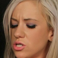 Kaylee Hilton Naakt