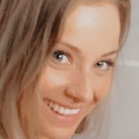 Kelly Gee Naakt