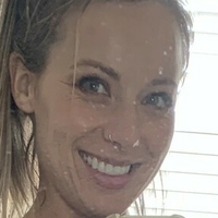 kellygee Naakt
