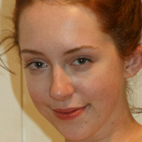 Kelsey Berneray Naakt