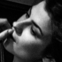Kesler Tran Naakt