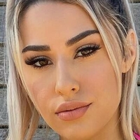 Kiara Zarafetas Naakt
