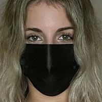 Kiera Young Naakt