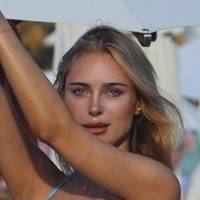 Kimberley Garner Naakt