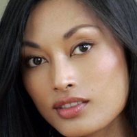 Kira Clavell Naakt