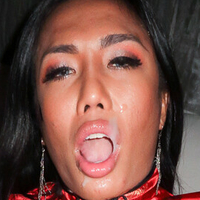 Ladyboy Mos Naakt