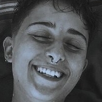 Laubrasil Naakt
