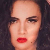 Laura Badler Naakt