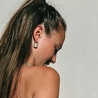 laura denys Naakt