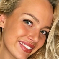 Laura Glentemose Naakt