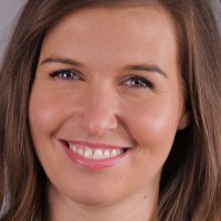 Laura Henderson Naakt