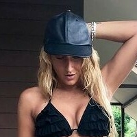 Laura Matucci Naakt