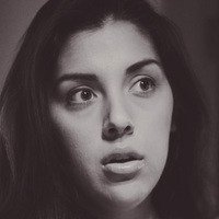 Lauren Analla Naakt