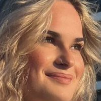 Lauren Hales Naakt
