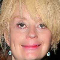 Lauren Harries Naakt