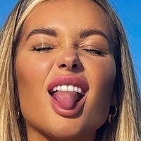 Lauren Laratta Naakt