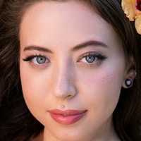 Lauryn Wolfe Naakt