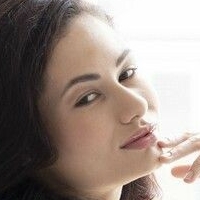 Layla Balan Naakt