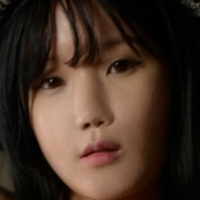 Laysha Goeun Naakt