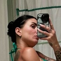 Leah Casciano Naakt