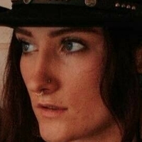 leah-honey Naakt