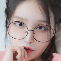 Lee Seol 이설 Naakt