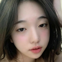 Lee Yeonwoo Naakt