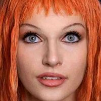 Leeloo Naakt