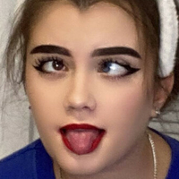 lelyamt Naakt