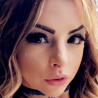 Leslie Nicole Naakt