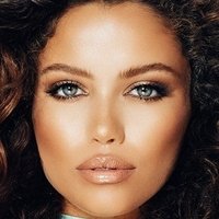 Leyla Milani Naakt
