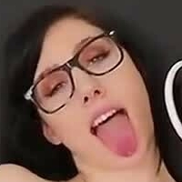 Leyna In U Naakt