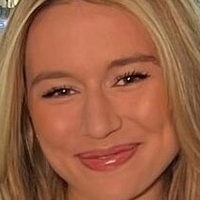 Lia Lewis Naakt