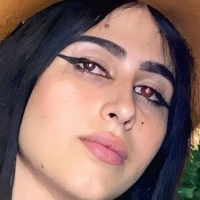 Lia Scarlett Naakt