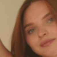 Lila Thrills Naakt