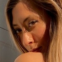 Lillie Naakt