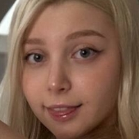 LilyNeska Naakt
