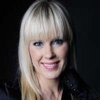 Linda Stang Naakt