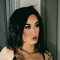 Lindsay Laurent Naakt