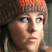 Little Buff Babe Naakt