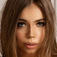 Liza Vaiss Naakt