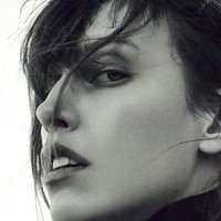 Lorelle Rayner Naakt